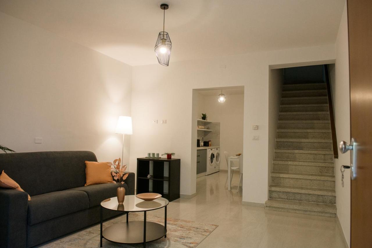 A Due Passi Villa Montesano Scalo Bagian luar foto